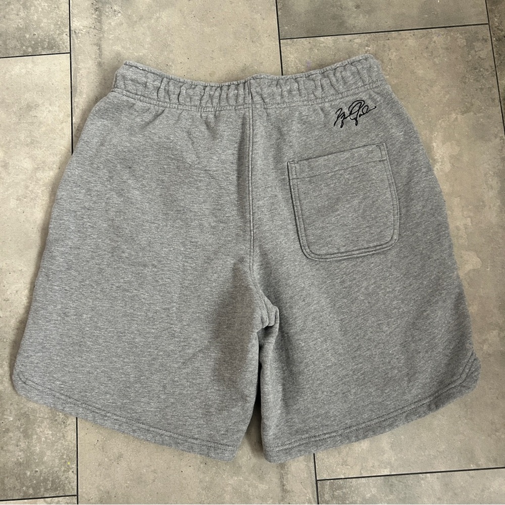 Nike air Jordan essential fleece gray set hoodie and shorts M - Picture 4 of 9